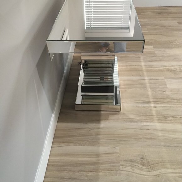 Henri Bendel Authentic Chanel Limited Edition Huge Light Up Table Ret. $12,000 - Picture 5 of 10